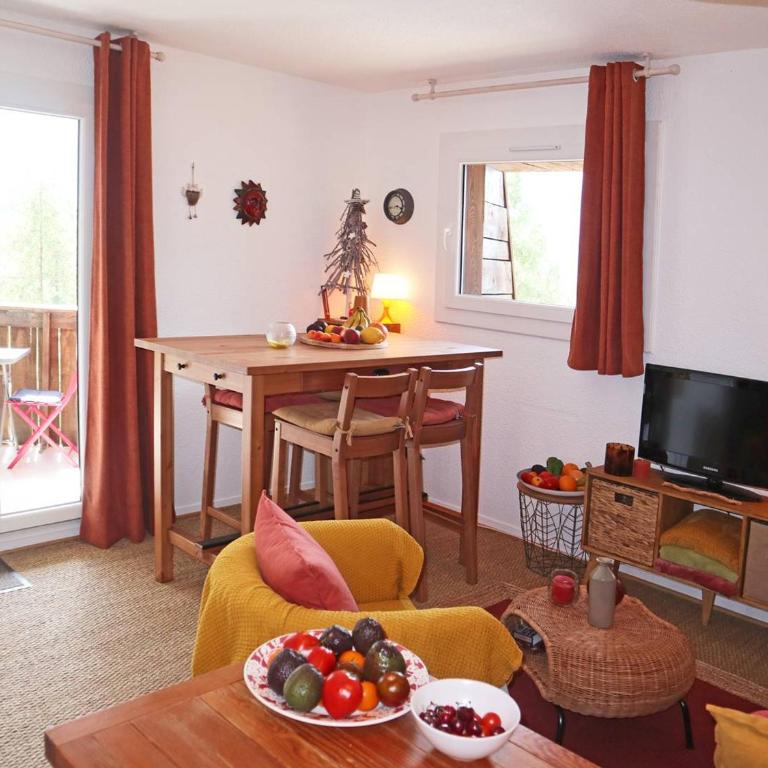 Appartement rénové 6 pers, balcon, ski aux pieds, centre station - FR-1-322-462 - Apartment - 3