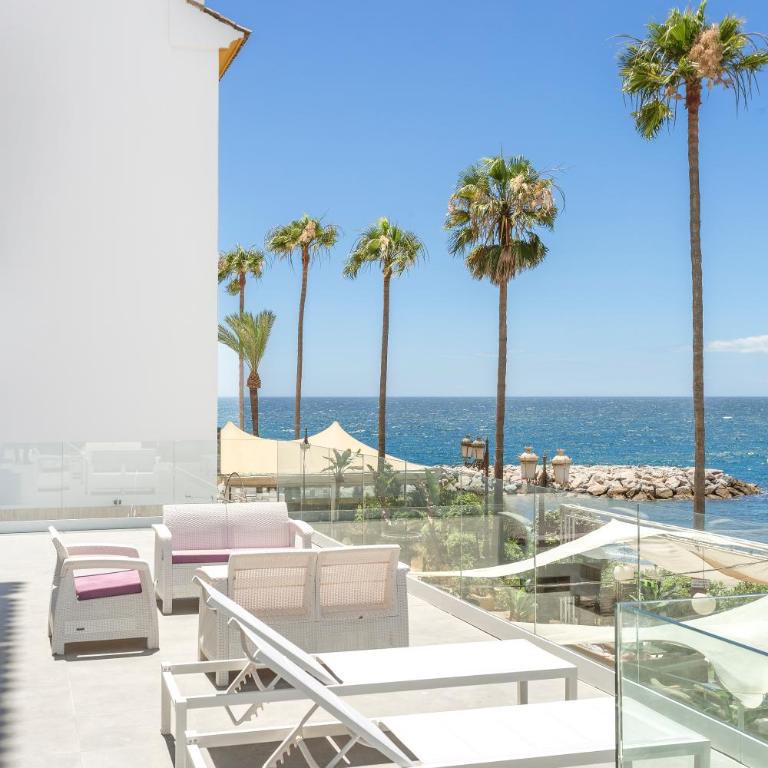 B51 Executive Flats Marbella - Apartamento Deluxe de 3 dormitorios con vistas al mar y bañera de hidromasaje - 5