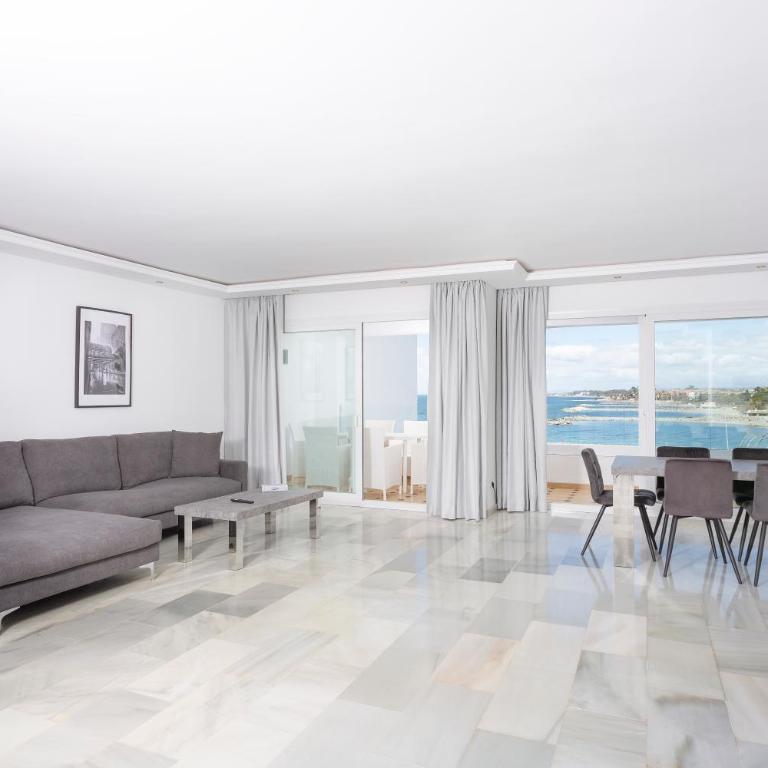 B51 Executive Flats Marbella - Apartamento Deluxe de 4 dormitorios con vistas al mar y bañera de hidromasaje - 2