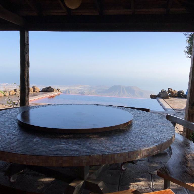 Historic Canarian House, Private Heated Infinity Pool, BBQ, WIFI + Panoramic Ocean Views - Villa - 18