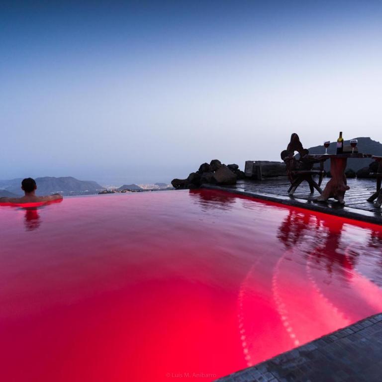 Historic Canarian House, Private Heated Infinity Pool, BBQ, WIFI + Panoramic Ocean Views - Villa - 24
