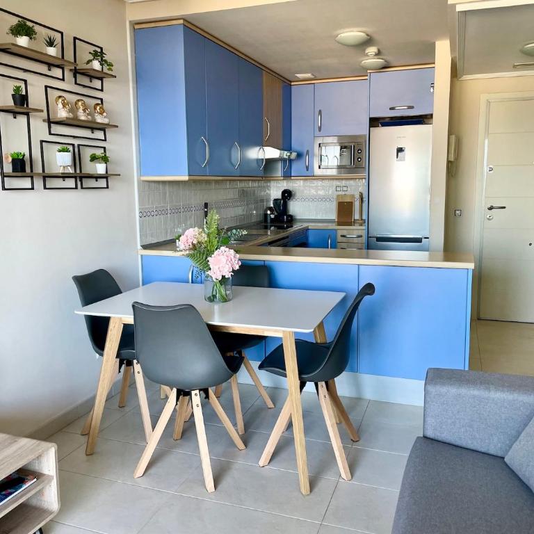 Lujoso Apartamento con vistas al mar en Mirador del Mediterráneo by Gestaltur - Two-Bedroom Apartment with Sea View - 13