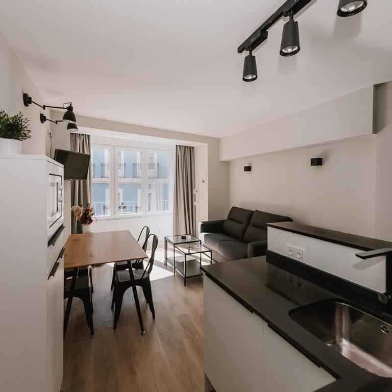 Apartamentos BURGOSUITES - Apartamento - 1
