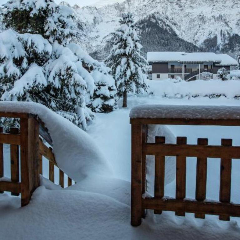 Chalet Trois Bois, Alpes Agency, Les Houches, Sleeps 8 - Chalet - 28