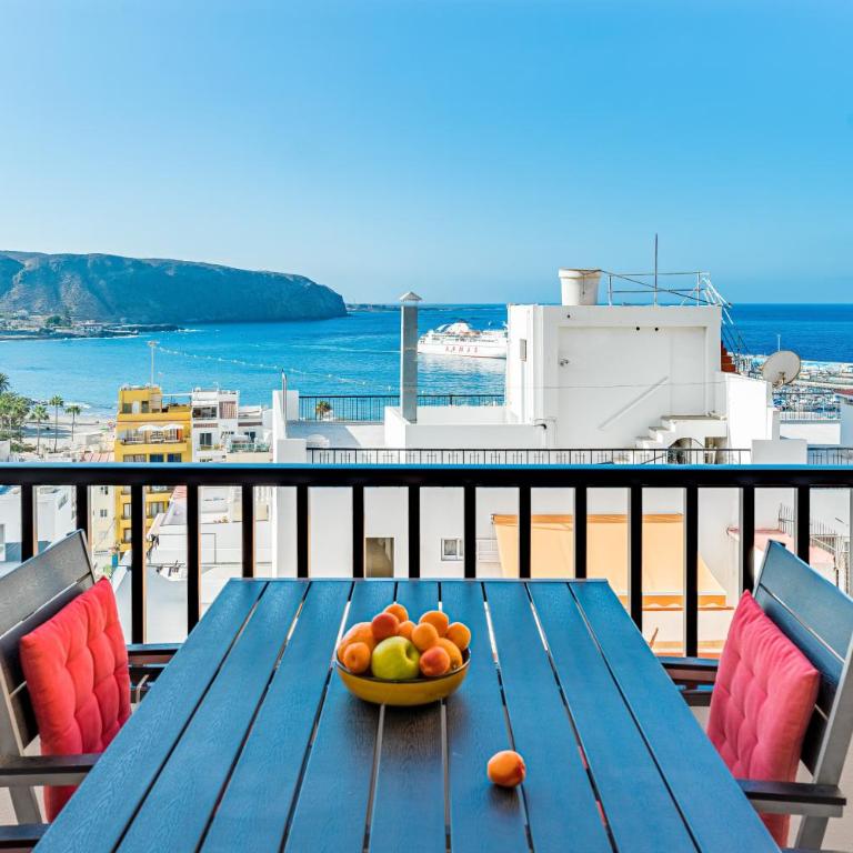 Cosy apartment with sea view en el centro Los Cristianos - Apartamento con terraza - 1