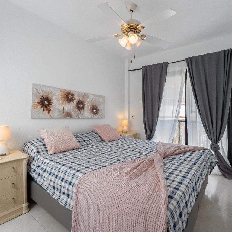 Cosy apartment with sea view en el centro Los Cristianos - Apartamento con terraza - 5