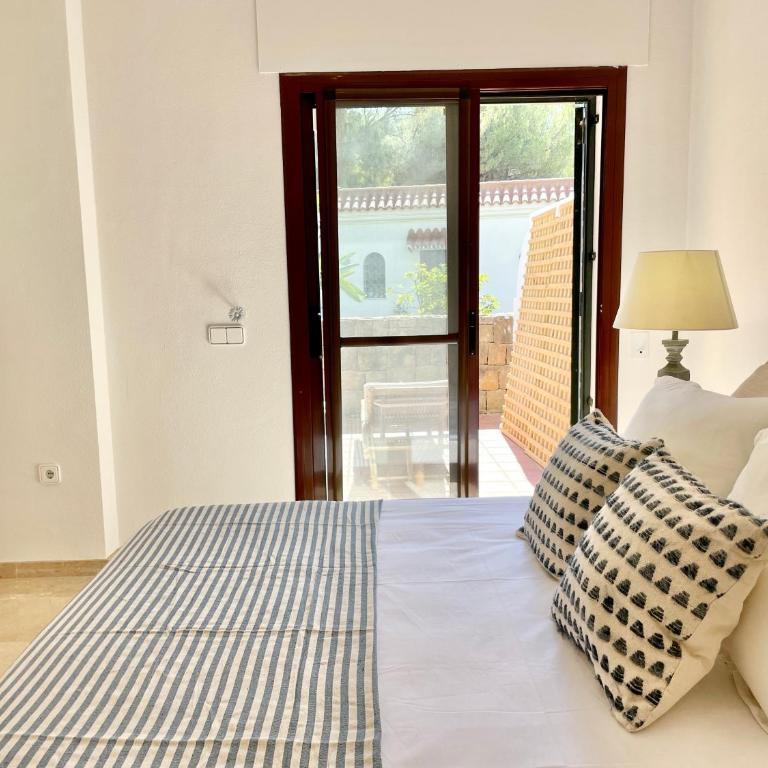 Lomas del Marbella Club - EaW Homes - Two-Bedroom Apartment - 12