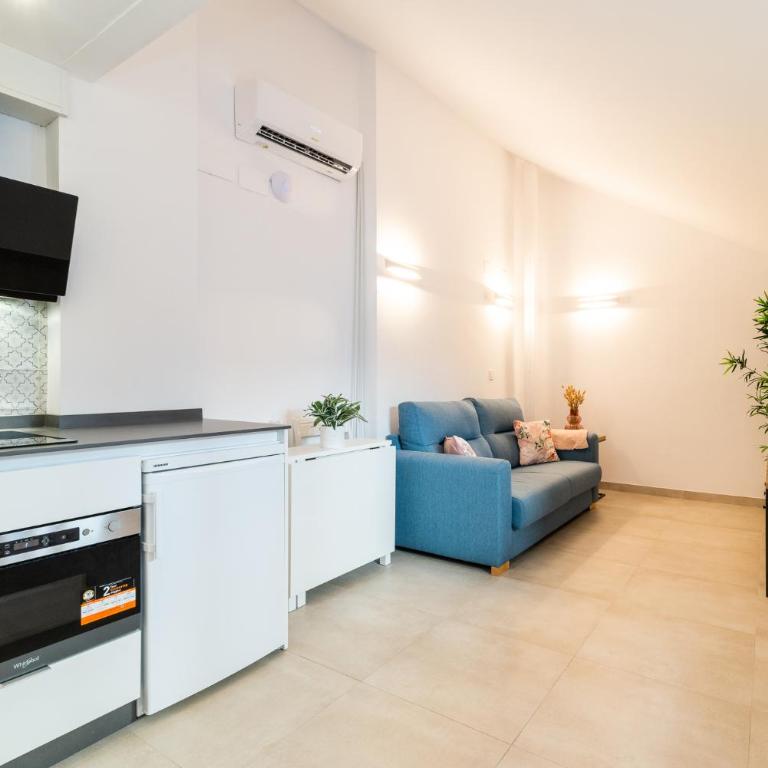 Suites Horno del Oro - Apartment with Terrace - 8