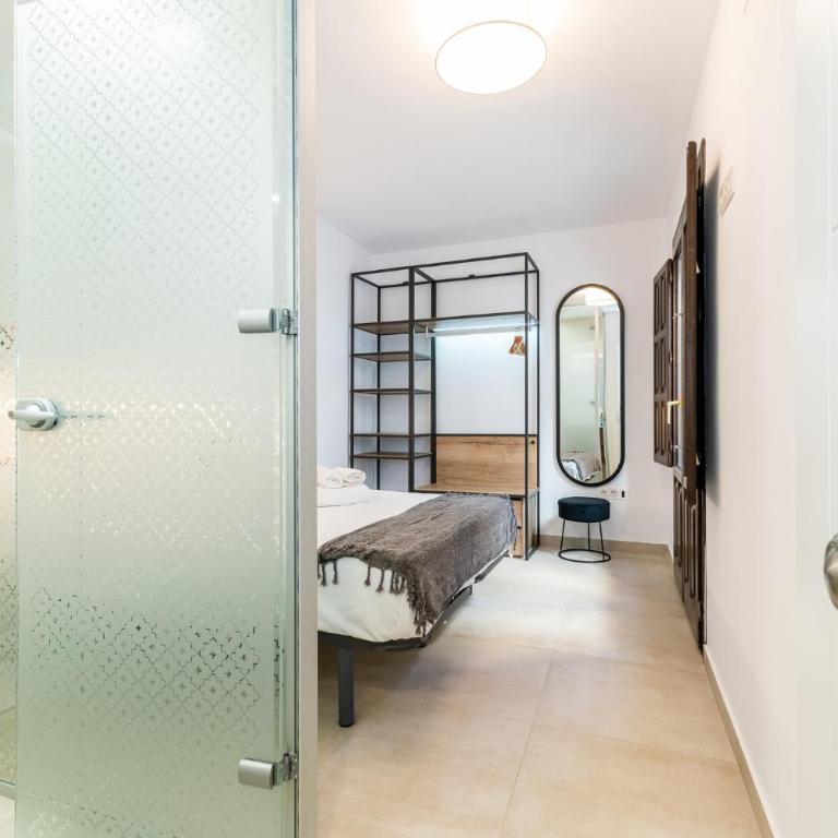 Suites Horno del Oro - Apartment with Terrace - 22