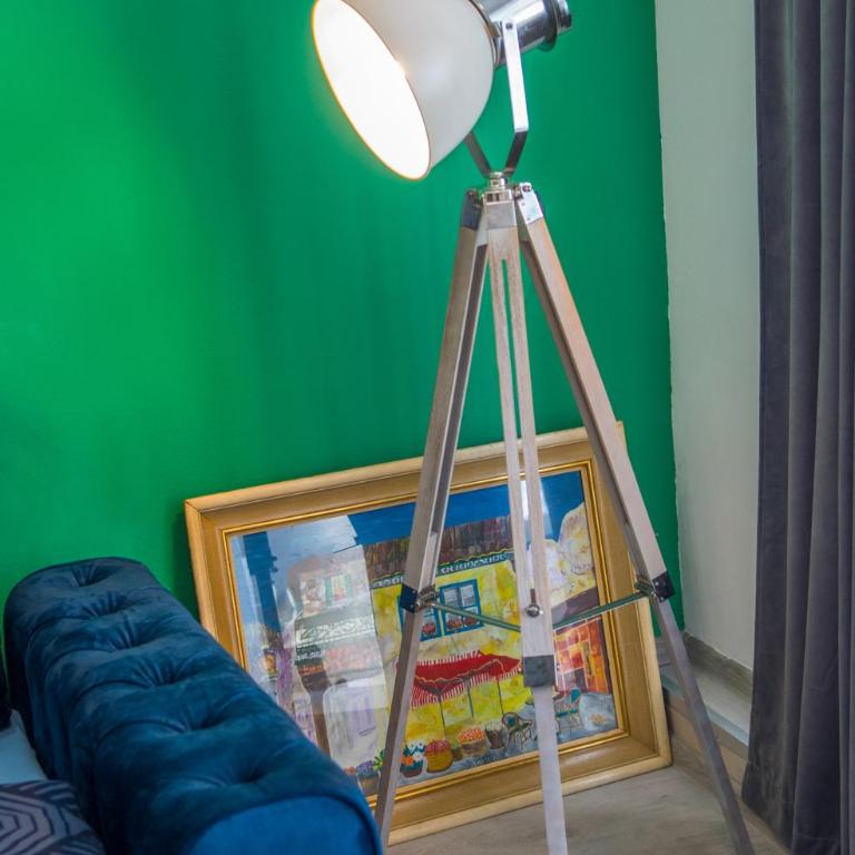 Studio Gallery - One-Bedroom Apartment - 20