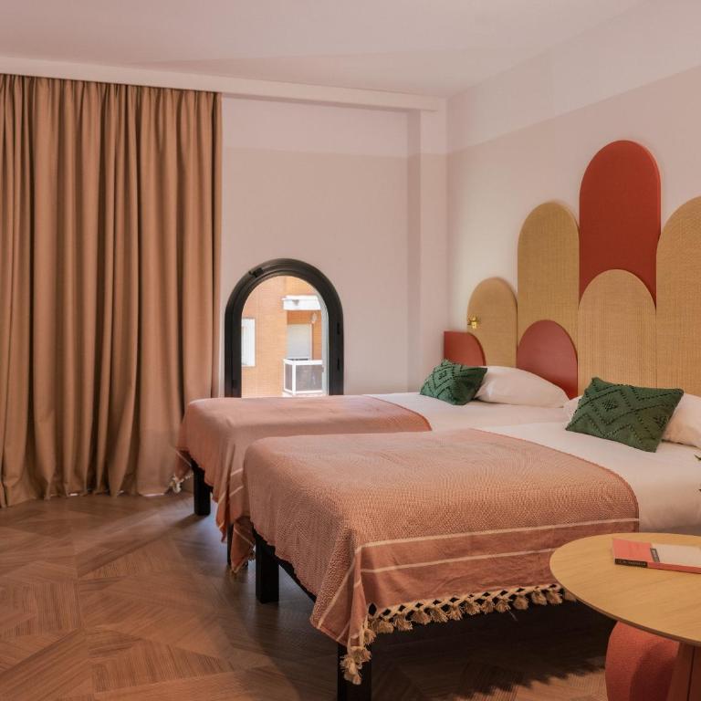 Ibis Styles Sevilla City Santa Justa - Double Room - 5