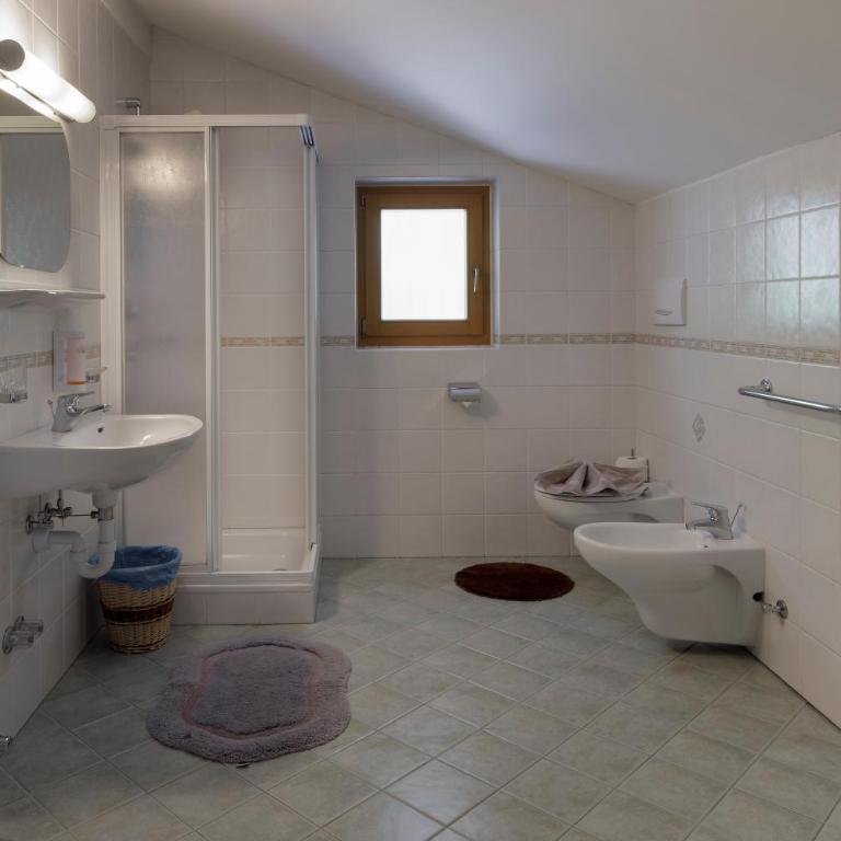 Garni Ziernheld - Double Room with Balcony - 3