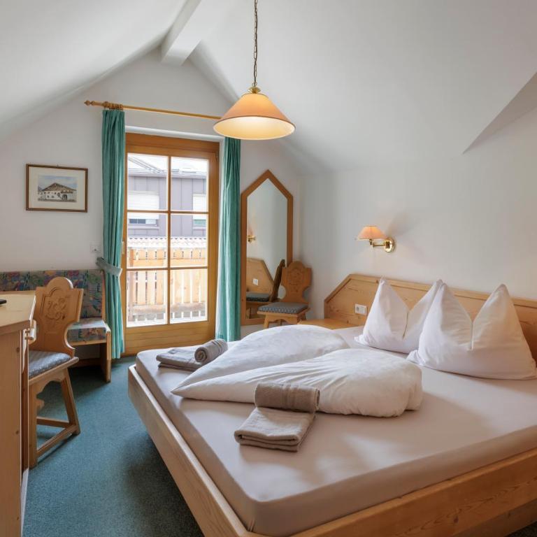 Garni Ziernheld - Double Room with Balcony - 1