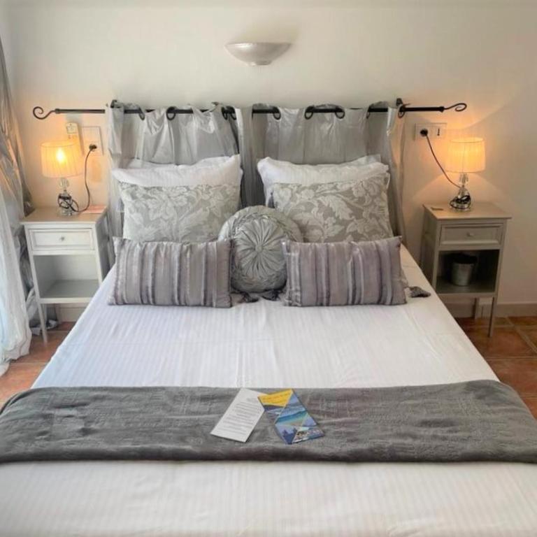 Hôtel Le Méditerranée - Chambre Triple - 5