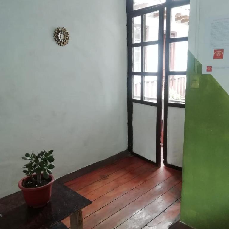 Mochilero Colonial - Habitación Doble - 2