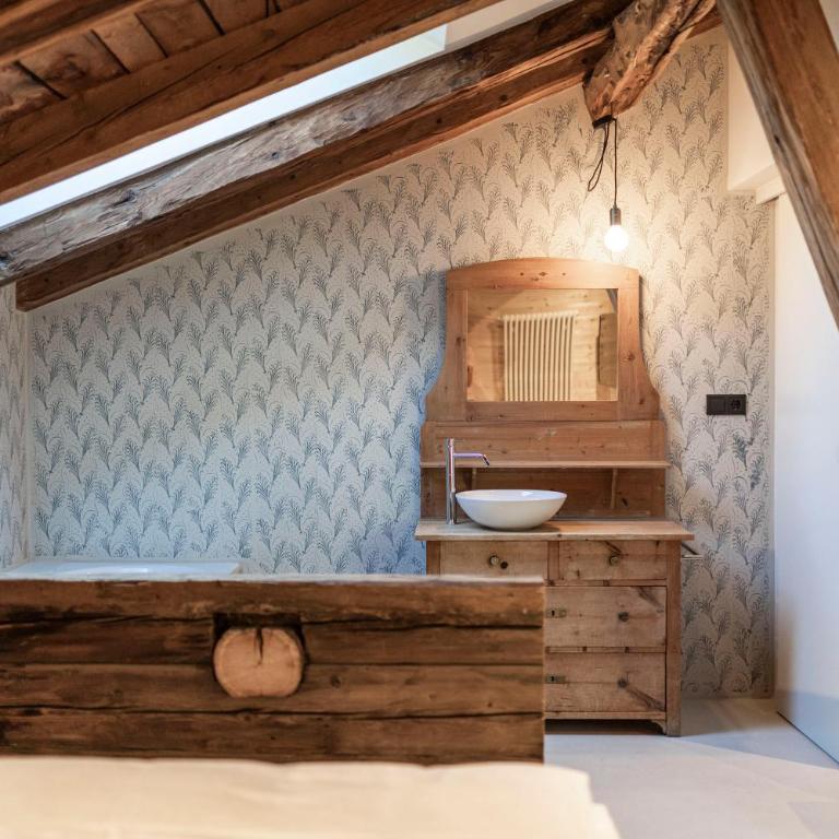 Hotel Strobl - Habitación Superior con cama extragrande - 5