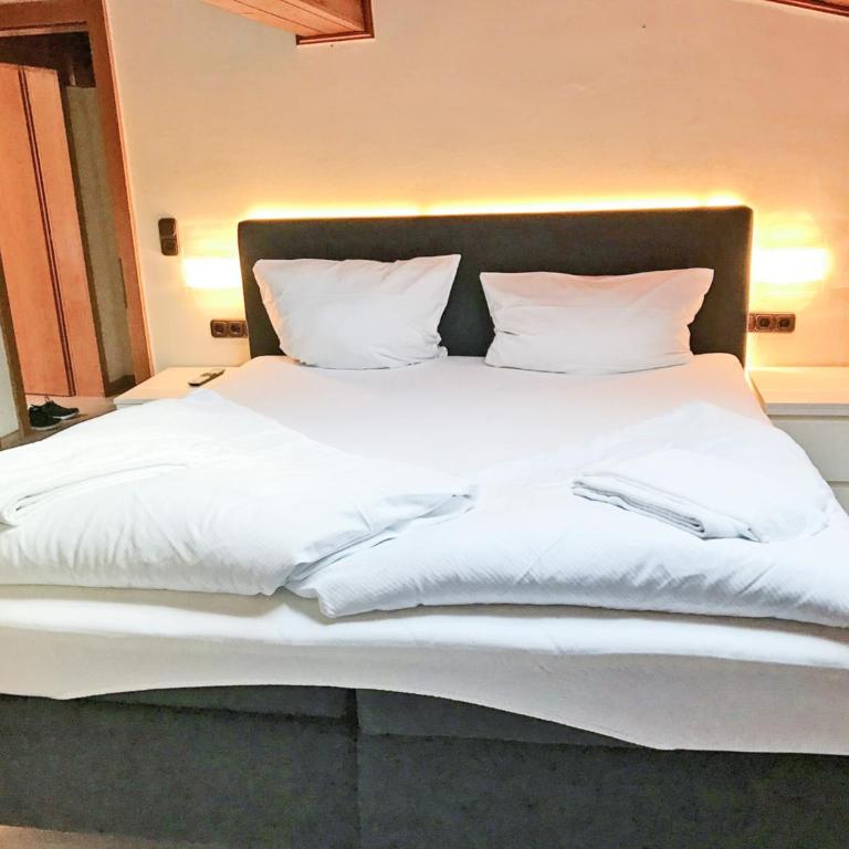 Appartementhaus Zillertal by PiaundDirk - Apartment mit 4 Schlafzimmern und einem Balkon - 3