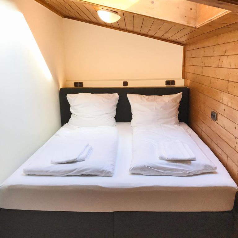 Appartementhaus Zillertal by PiaundDirk - Apartment mit 4 Schlafzimmern und einem Balkon - 4