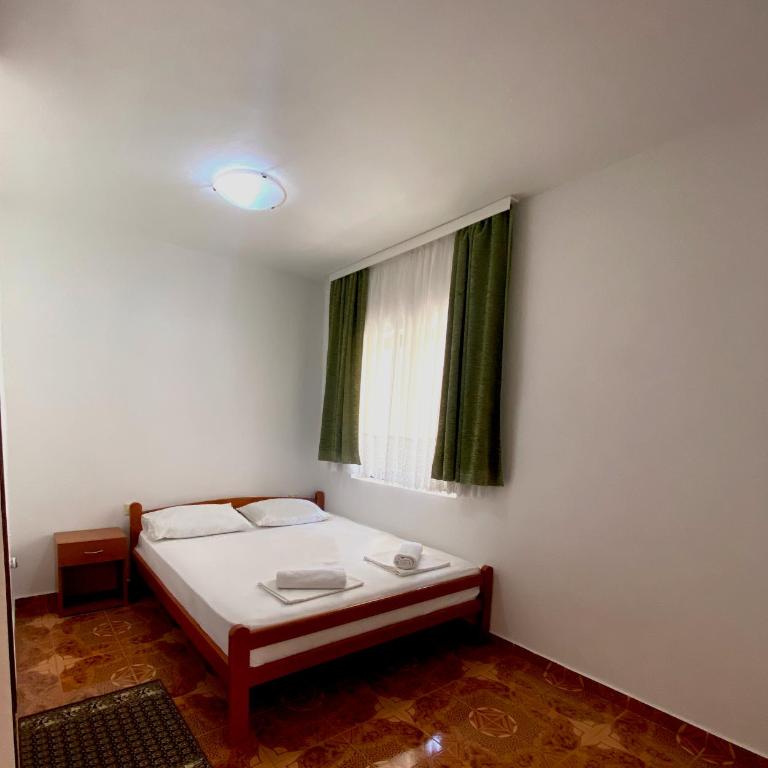Hotel Kleopatra - Standardni Apartman sa Pogledom na Bazen - 2