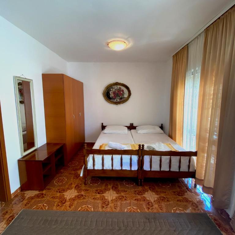 Hotel Kleopatra - Standardni Apartman sa Pogledom na Bazen - 5