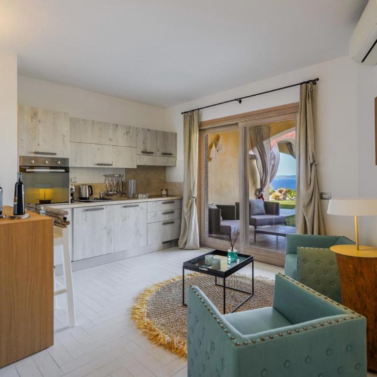 LA MADDALENA Lux House - Sea & Sunset view - Two-Bedroom House - 3