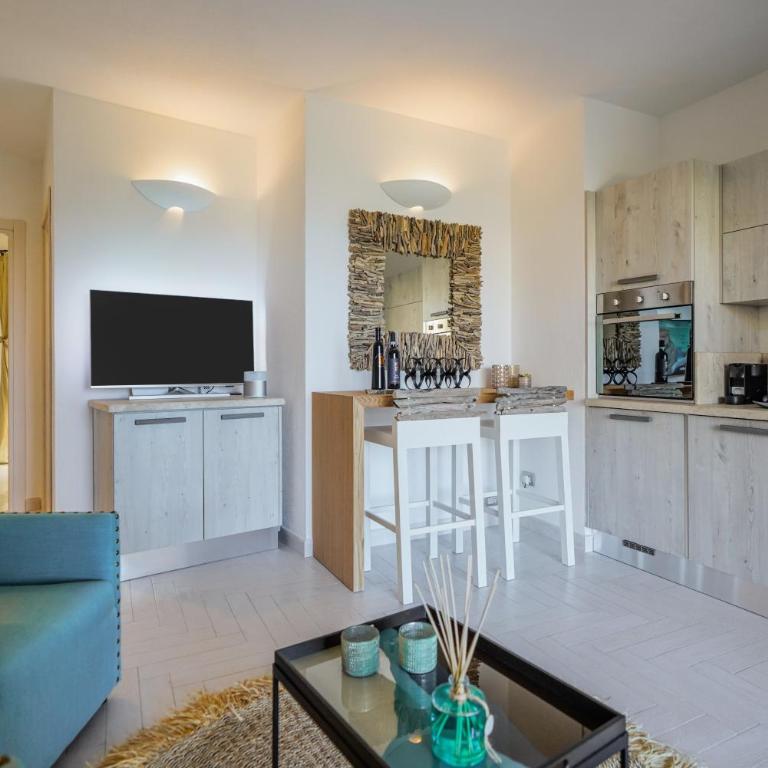 LA MADDALENA Lux House - Sea & Sunset view - Two-Bedroom House - 7
