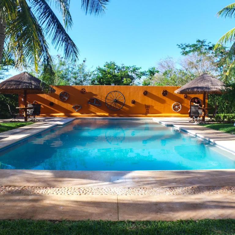 Casa Xcanatun - Deluxe Double Room with Balcony - 1