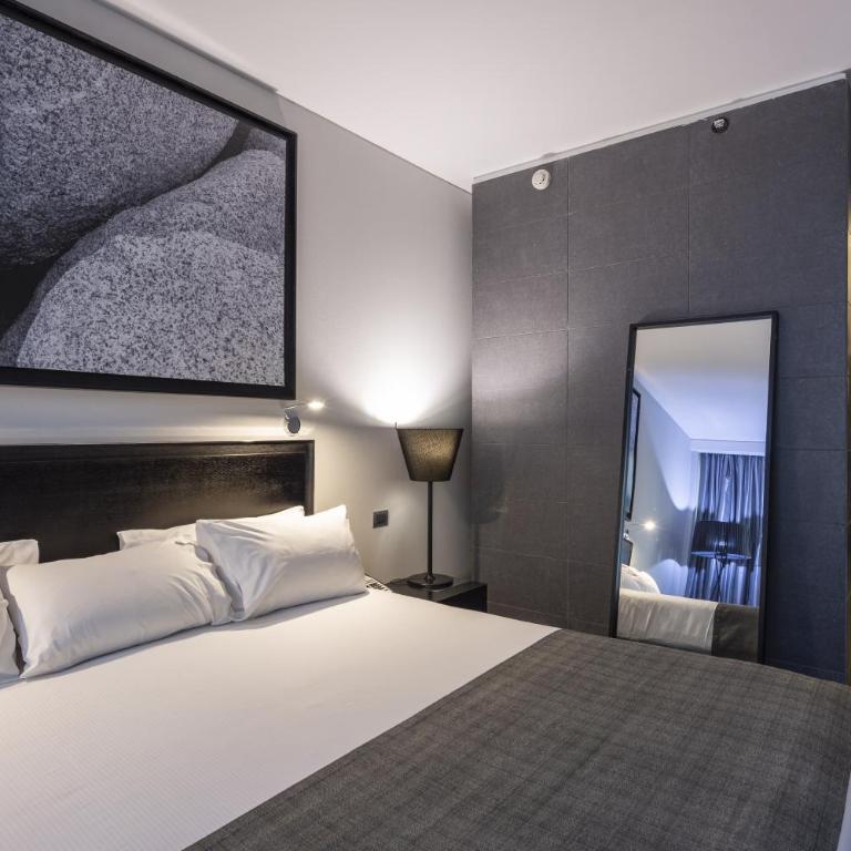 Wyndham Santiago Pettra - Habitación con vistas al jardín - 1 cama extragrande - No fumadores - 5