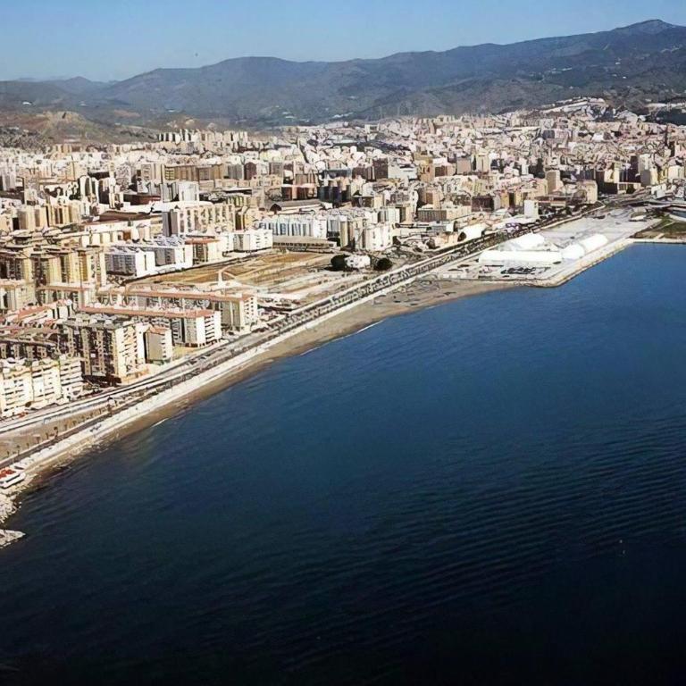 Apartamento Huelin, A 3 MINUTOS A PIE DE LA PLAYA - Apartamento - Planta baja - 28