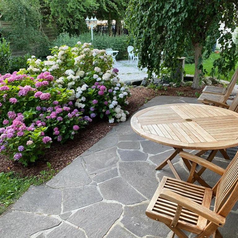 Ferienwohnung Christiane - Steilhofweg / Feuerwehrheimstrasse - Apartment mit 1 Schlafzimmer und Terrasse - Feuerwehrheimstrasse - 1