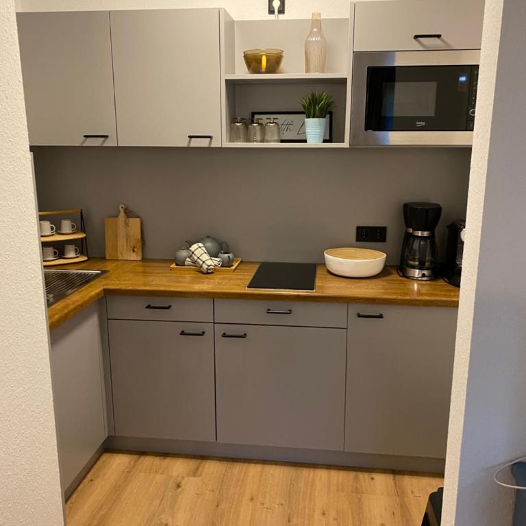 Ferienwohnung Christiane - Steilhofweg / Feuerwehrheimstrasse - Apartment mit 1 Schlafzimmer und Terrasse - Feuerwehrheimstrasse - 4