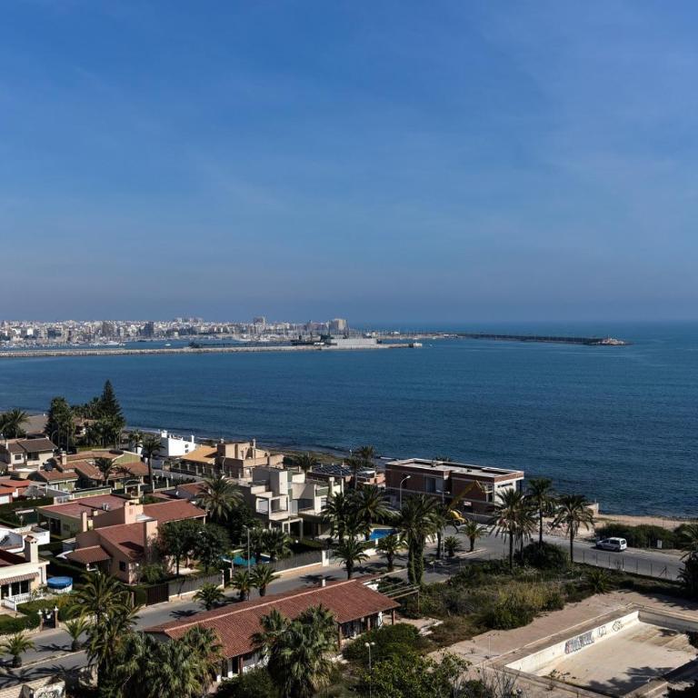 212 Relax Sea Views - Alicante Holiday - Apartment with Sea View - 23