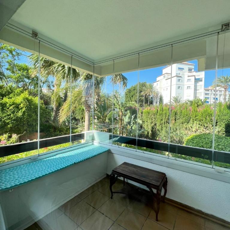 Puerto Banus Medina Garden - Three-Bedroom Apartment - 11