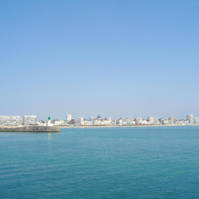 Studio 3* avec Alcôve, Balcon Face Mer, Plage à 150m - Les Sables-d'Olonne - FR-1-92-921 - Apartment - 7