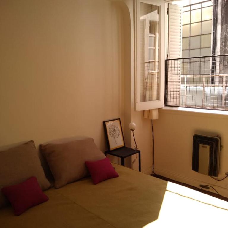 3 ambientes en Alto Palermo 2do piso por escalera - Apartamento de 2 dormitorios - 2