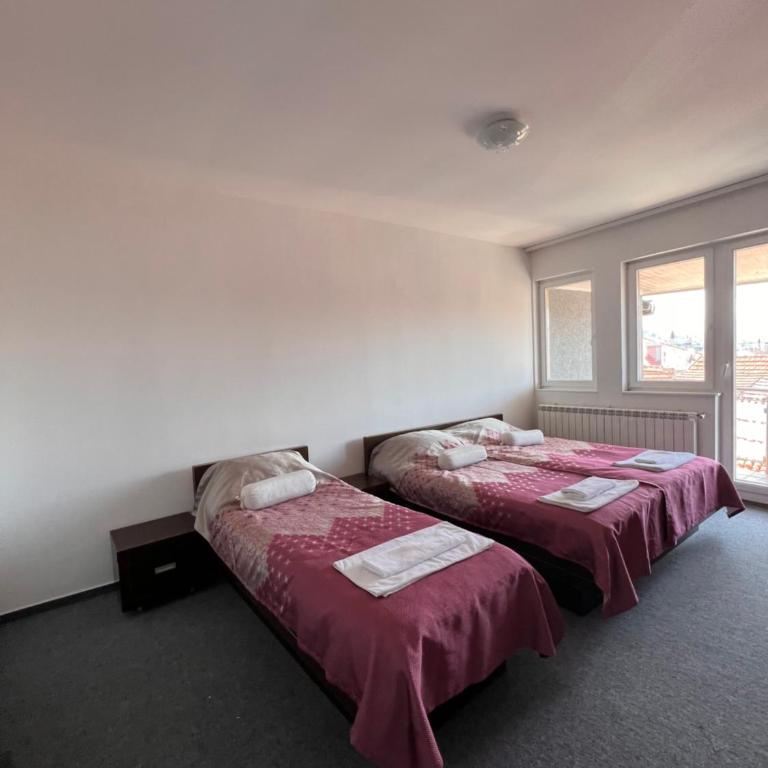 Hotel Begić - Trokrevetna Soba - 2