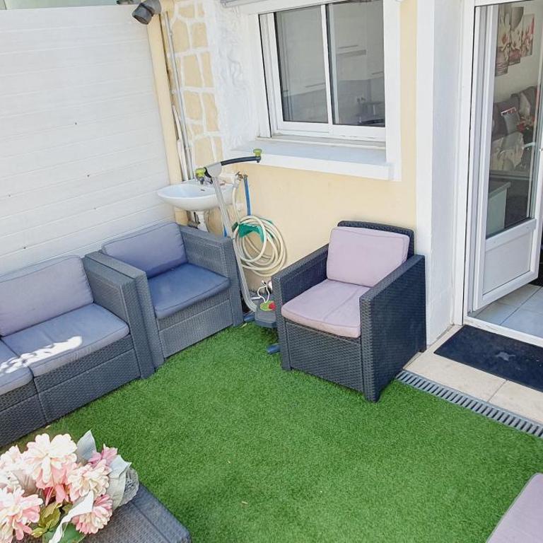 MAISON APPARTEMENT TOUT CONFORT À 10mn des plages - Villa - 26