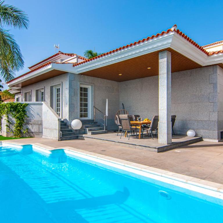 Villa Torriani with heated pool PH11 - Villa - 1