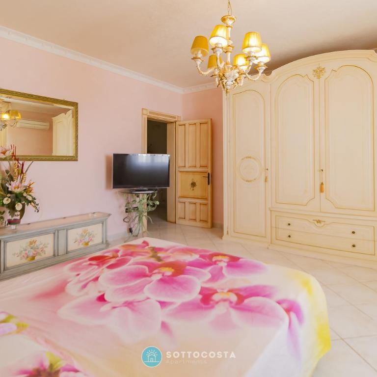 Dolce Aurora - Double Room with Private Bathroom - 12