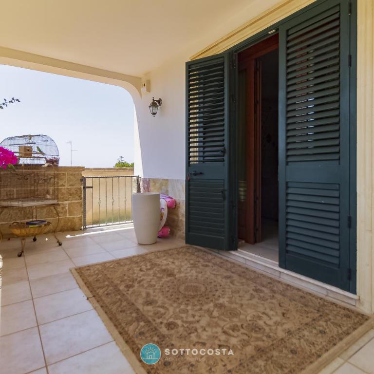 Dolce Aurora - Double Room with Private Bathroom - 19