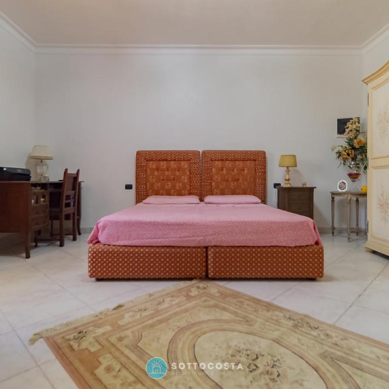 Dolce Aurora - Double Room with Private Bathroom - 12