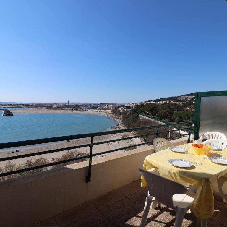 Appartement 2 pièces avec terrasse face plage du Lazaret - 2 clévacances - FR-1-472A-157 - Apartment (4 Erwachsene) - 1