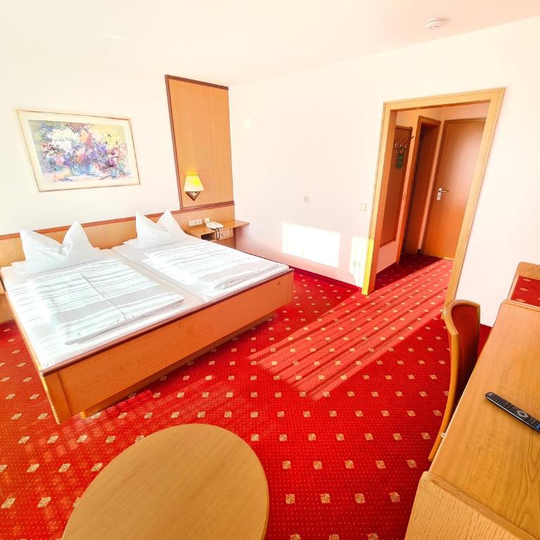Thermenhotel Tannenhof - Ihr Wohlfühl-Hotel - Comfort Double Room with Shower - 9