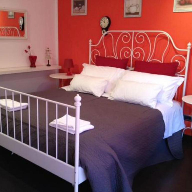 Residenza Alla Piazzetta - Triple Room with Private Bathroom - 2
