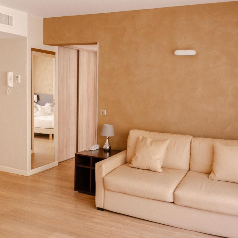 Résidence Châteauneuf - Appartement 1 Chambre Standard avec Terrasse - 5