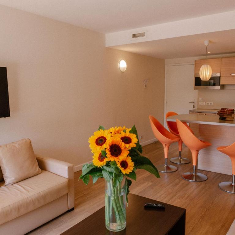 Résidence Châteauneuf - Appartement Supérieur 1 Chambre avec Terrasse - 3