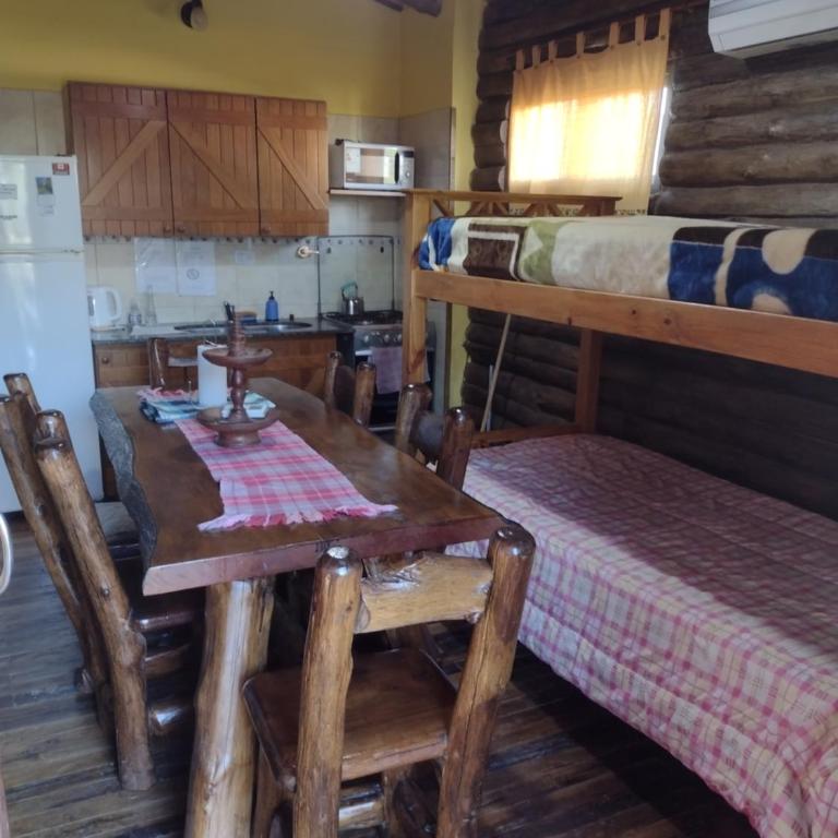 Cabañas y Bungalow " La Comarca" - Casa con 1 dormitorio - 1