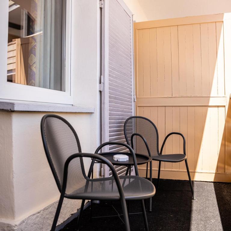 PanoramaHotel Penegal - Deluxe Doppelzimmer mit Balkon - 4