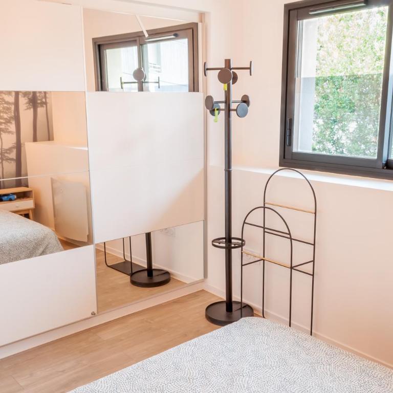 Maison avec terrasse plein sud à 7 min de la gare - Casa de 2 dormitorios - 7
