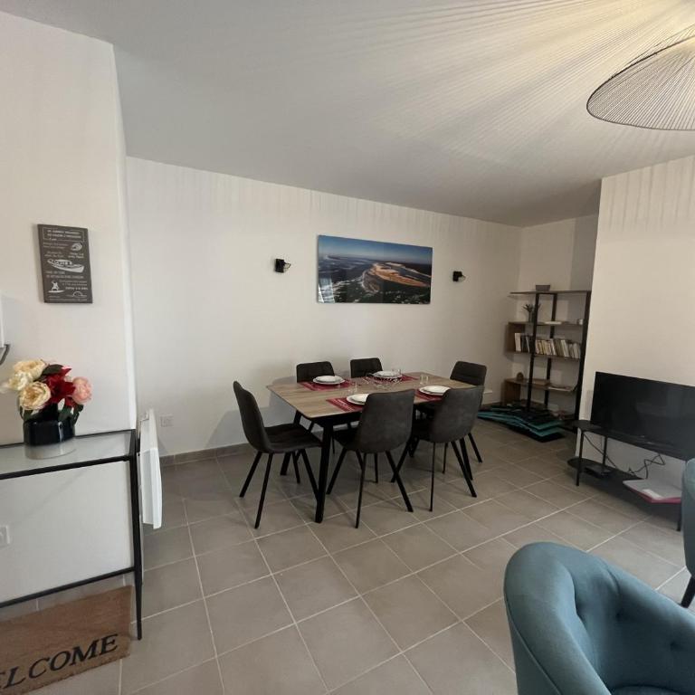 Confortable T3 au centre d'Arcachon, près de la plage, PKG sécurisé, WiFi, tout à pied - FR-1-374-192 - Appartement - 1